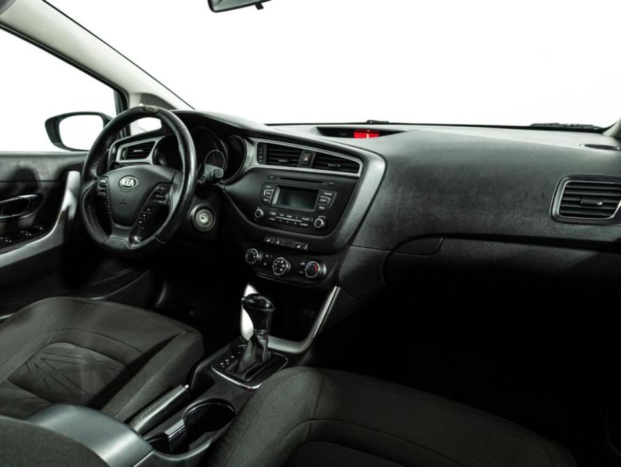 Kia Ceed II Рестайлинг Санкт-Петербург  - изображение 9