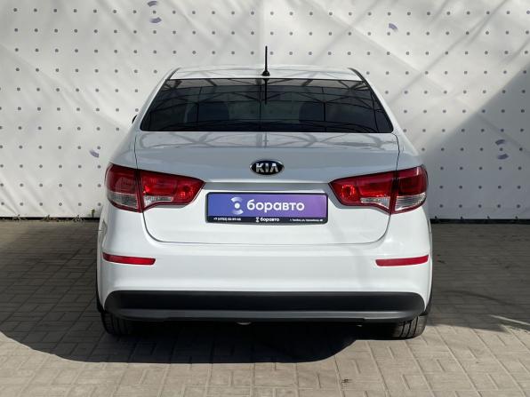 Kia Rio III Рестайлинг с пробегом 2015 года, цена 1 180 000 рублей, 94132 км, седан, Автокод Объявления
