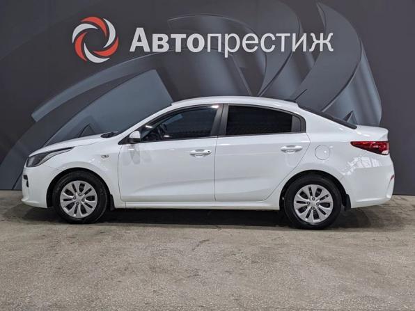 Kia Rio IV с пробегом 2018 года, цена 1 010 000 рублей, 137622 км, седан, Автокод Объявления