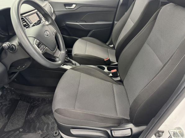 Hyundai Solaris II Рестайлинг с пробегом 2021 года, цена 1 570 000 рублей, 92895 км, седан, Автокод Объявления
