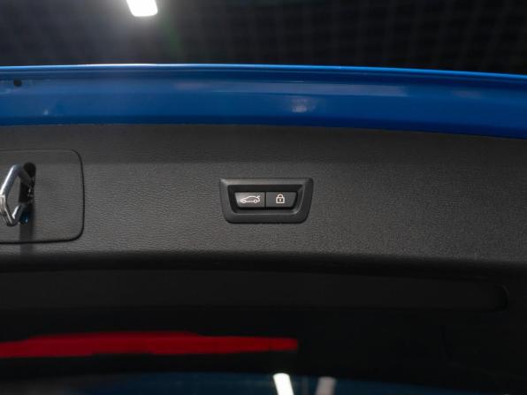 BMW X1 II (F48) Рестайлинг с пробегом 2019 года, цена 3 550 000 рублей, 64480 км, внедорожник, Автокод Объявления