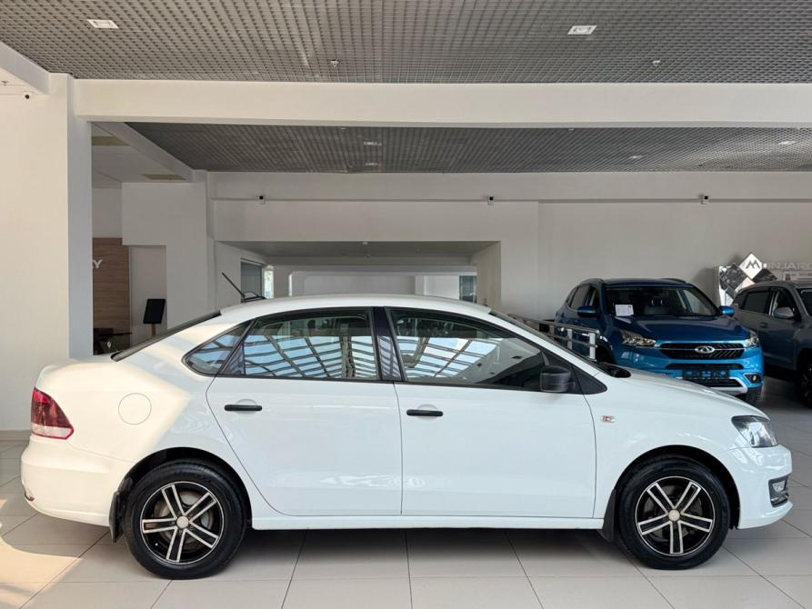 Volkswagen Polo V Рестайлинг Челябинск  - изображение 7