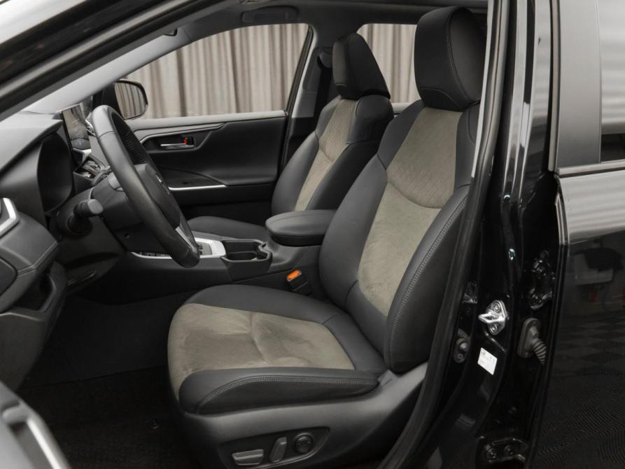Toyota RAV4 V (XA50) Москва  - изображение 9