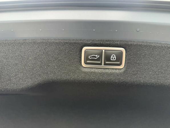 Hyundai Sonata VIII (DN8) Рестайлинг с пробегом 2025 года, цена 4 499 000 рублей, 1750 км, седан, Автокод Объявления