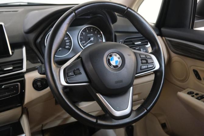 BMW 2 серии Active Tourer F45 с пробегом 2016 года, цена 1 629 000 рублей, 104000 км, компактвэн, Автокод Объявления