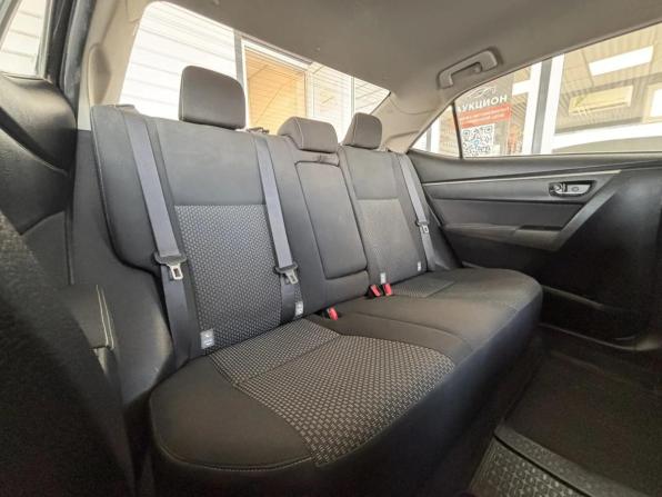 Toyota Corolla XI (E160 E170 E180) с пробегом 2013 года, цена 1 250 000 рублей, 132724 км, седан, Автокод Объявления