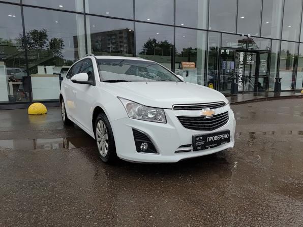Chevrolet Cruze I Рестайлинг с пробегом 2015 года, цена 999 800 рублей, 52363 км, универсал, Автокод Объявления
