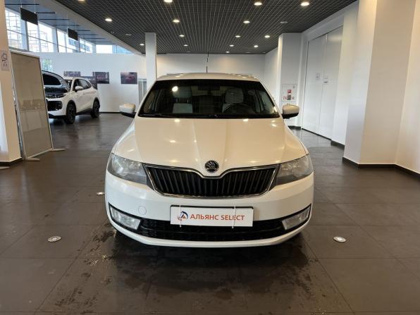 Skoda Rapid I с пробегом 2016 года, цена 930 000 рублей, 212431 км, лифтбек, Автокод Объявления