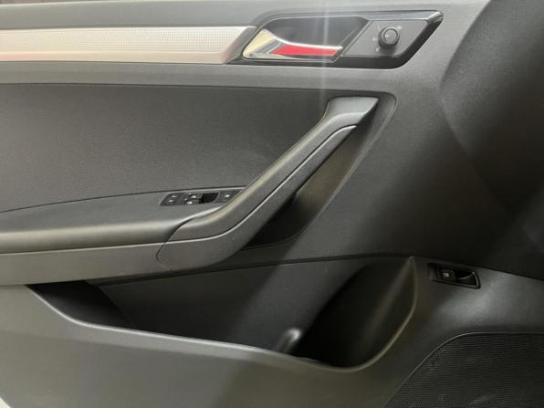 Jetta VA3 с пробегом 2023 года, цена 1 388 000 рублей, 16700 км, седан, Автокод Объявления