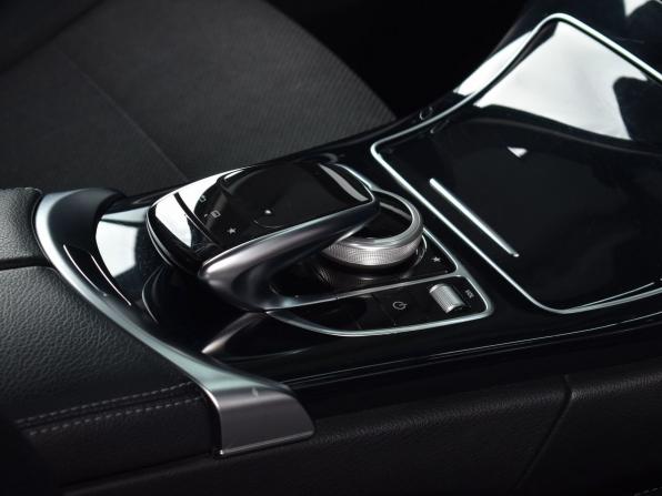 Mercedes-Benz C-Класс IV (W205) с пробегом 2015 года, цена 1 909 995 рублей, 58812 км, седан, Автокод Объявления