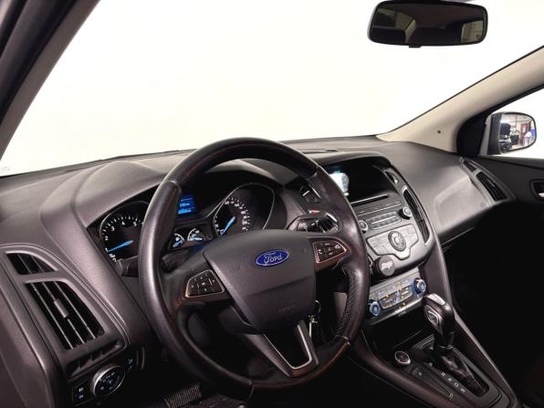 Ford Focus III Рестайлинг с пробегом 2016 года, цена 1 250 000 рублей, 45848 км, седан, Автокод Объявления