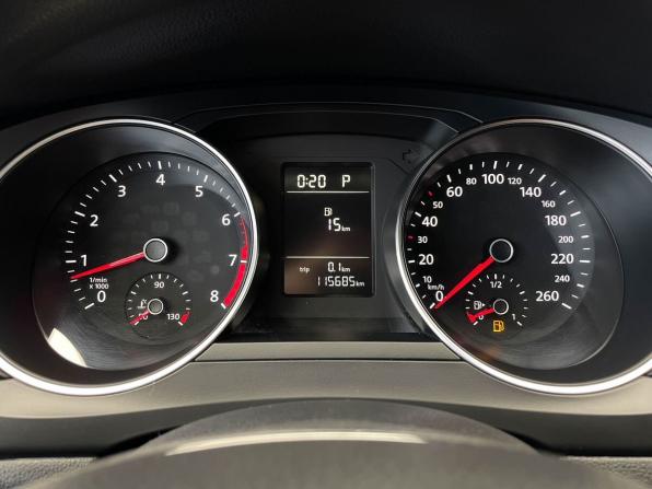 Volkswagen Jetta VI Рестайлинг с пробегом 2015 года, цена 1 317 000 рублей, 115685 км, седан, Автокод Объявления