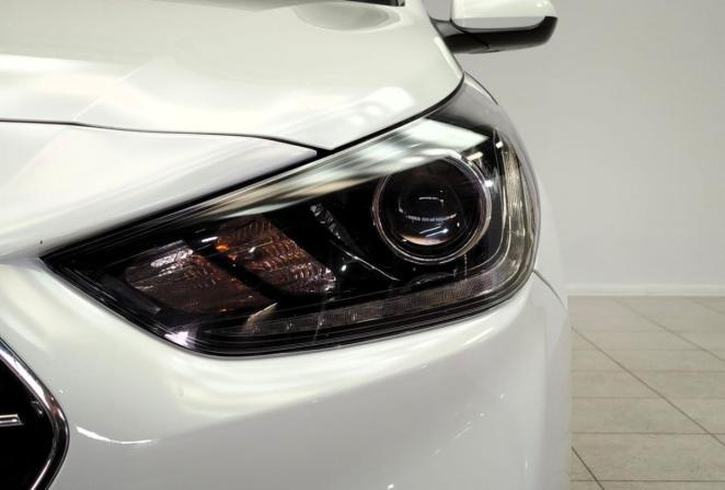 Hyundai Solaris II с пробегом 2018 года, цена 1 490 000 рублей, 58840 км, седан, Автокод Объявления