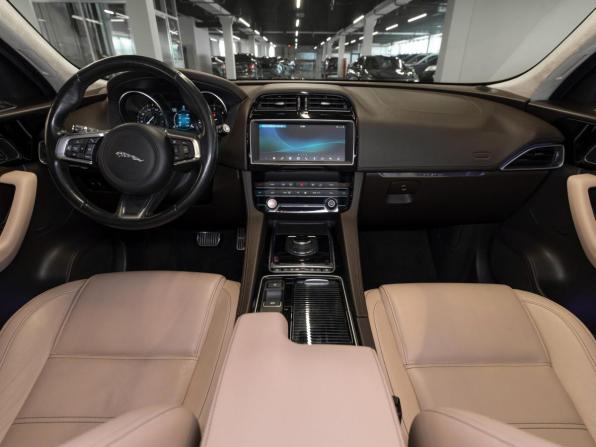 Jaguar F-Pace I с пробегом 2018 года, цена 3 190 000 рублей, 85757 км, внедорожник, Автокод Объявления