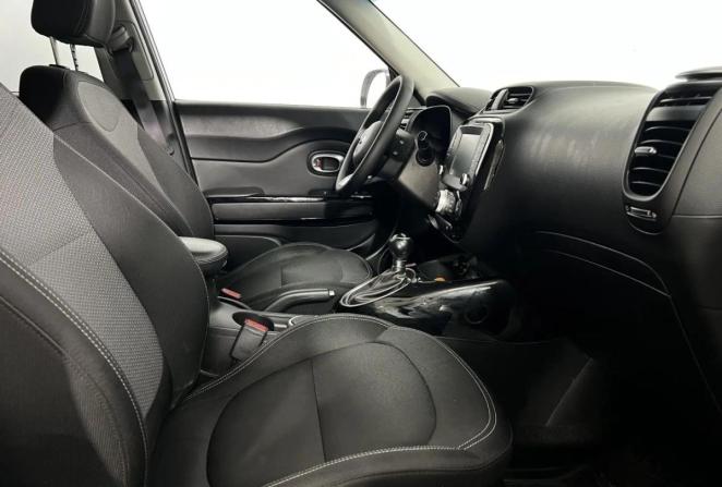 Kia Soul II Рестайлинг с пробегом 2018 года, цена 1 575 000 рублей, 120550 км, хэтчбек, Автокод Объявления