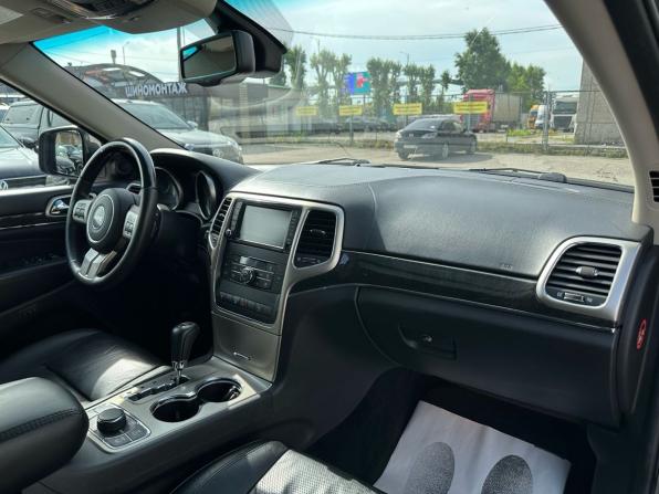 Jeep Grand Cherokee IV (WK2) с пробегом 2012 года, цена 1 870 000 рублей, 198100 км, внедорожник, Автокод Объявления