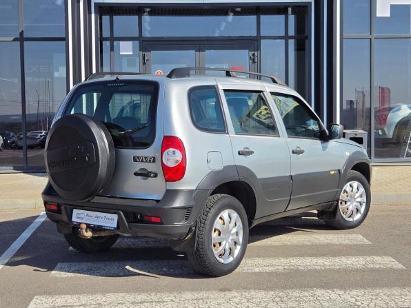Chevrolet Niva I Рестайлинг с пробегом 2016 года, цена 595 000 рублей, 175000 км, внедорожник, Автокод Объявления