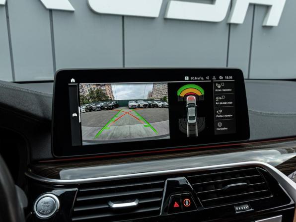 BMW 5 серии VII (G30/G31/G38) Рестайлинг с пробегом 2020 года, цена 4 450 000 рублей, 71799 км, седан, Автокод Объявления
