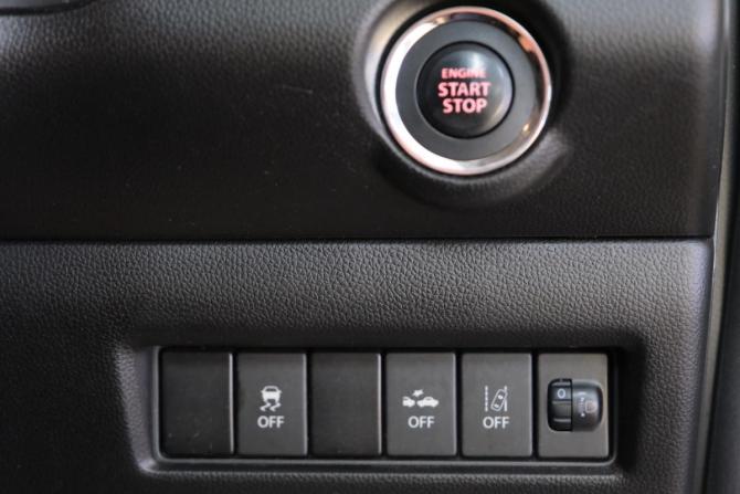 Suzuki Swift V с пробегом 2018 года, цена 1 199 000 рублей, 122000 км, хэтчбек, Автокод Объявления