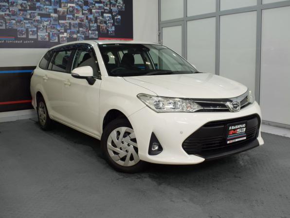 Toyota Corolla XI (E160 E170) Рестайлинг 2 с пробегом 2018 года, цена 1 425 995 рублей, 106241 км, универсал, Автокод Объявления