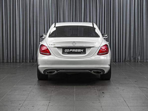 Mercedes-Benz C-Класс IV (W205) с пробегом 2015 года, цена 2 348 000 рублей, 154177 км, седан, Автокод Объявления