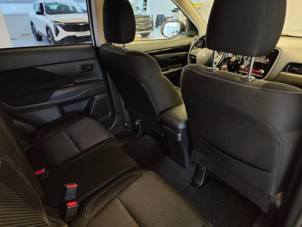 Mitsubishi Outlander III Рестайлинг 3 с пробегом 2020 года, цена 1 890 000 рублей, 92450 км, внедорожник, Автокод Объявления