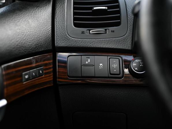 Kia Mohave I Рестайлинг с пробегом 2019 года, цена 3 029 000 рублей, 146148 км, внедорожник, Автокод Объявления