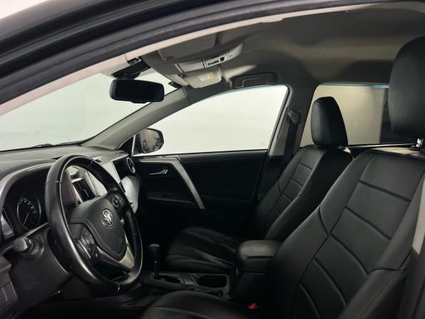 Toyota RAV4 IV (XA40) Рестайлинг с пробегом 2018 года, цена 2 129 000 рублей, 125000 км, внедорожник, Автокод Объявления