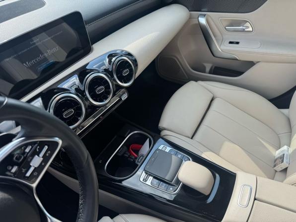 Mercedes-Benz A-Класс IV (W177) с пробегом 2019 года, цена 2 720 000 рублей, 39816 км, седан, Автокод Объявления