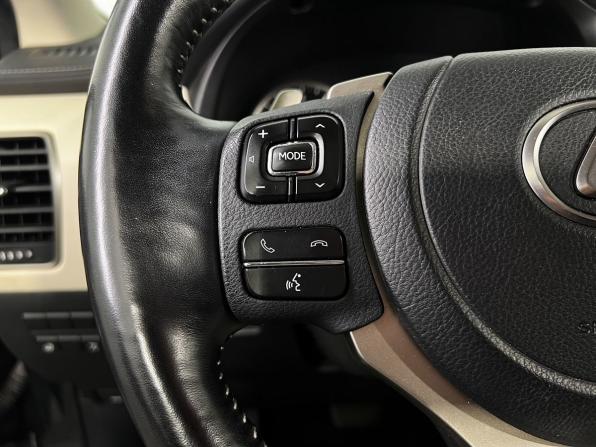 Lexus NX I Рестайлинг с пробегом 2020 года, цена 3 850 000 рублей, 62431 км, внедорожник, Автокод Объявления