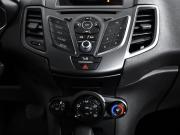 Ford Fiesta Mk6 Рестайлинг Санкт-Петербург  - изображение 35