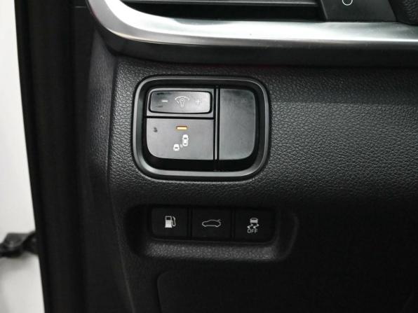 Kia Optima IV Рестайлинг с пробегом 2019 года, цена 2 265 000 рублей, 153123 км, седан, Автокод Объявления