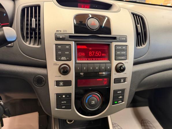 Kia Cerato II с пробегом 2009 года, цена 649 000 рублей, 159000 км, седан, Автокод Объявления