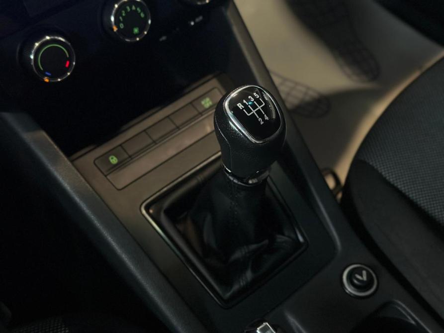 Skoda Octavia III (A7) Санкт-Петербург  - изображение 22