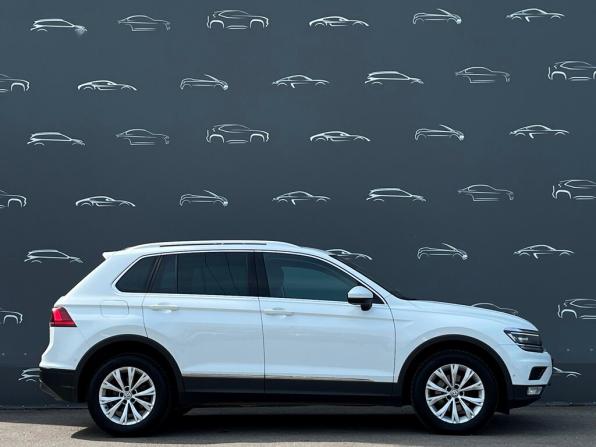 Volkswagen Tiguan II с пробегом 2017 года, цена 2 798 700 рублей, 98136 км, внедорожник, Автокод Объявления