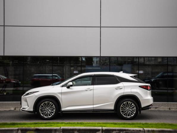 Lexus RX IV Рестайлинг с пробегом 2019 года, цена 4 399 000 рублей, 111959 км, внедорожник, Автокод Объявления