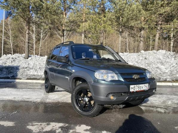 Chevrolet Niva I Рестайлинг с пробегом 2015 года, цена 670 000 рублей, 120000 км, внедорожник, Автокод Объявления