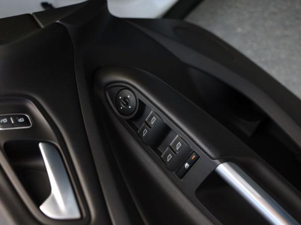 Ford Kuga II Рестайлинг с пробегом 2018 года, цена 1 520 000 рублей, 135921 км, внедорожник, Автокод Объявления