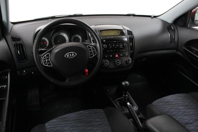 Kia Ceed I с пробегом 2008 года, цена 699 000 рублей, 219000 км, универсал, Автокод Объявления