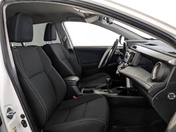 Toyota RAV4 IV (XA40) Рестайлинг с пробегом 2019 года, цена 2 320 000 рублей, 110896 км, внедорожник, Автокод Объявления