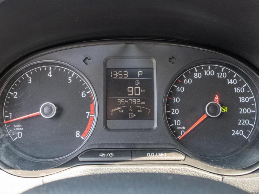 Volkswagen Polo V Рестайлинг Краснодар  - изображение 16
