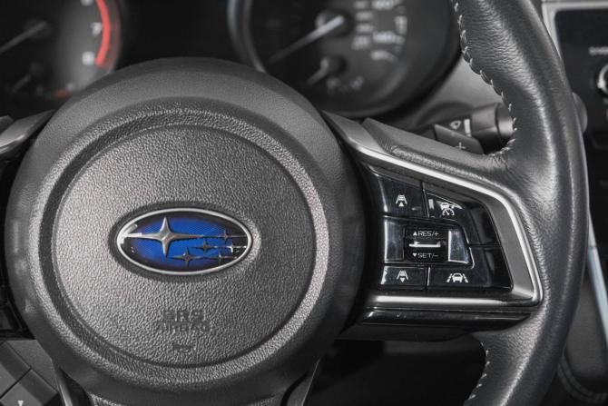 Subaru Legacy VI Рестайлинг с пробегом 2019 года, цена 2 849 000 рублей, 49000 км, седан, Автокод Объявления