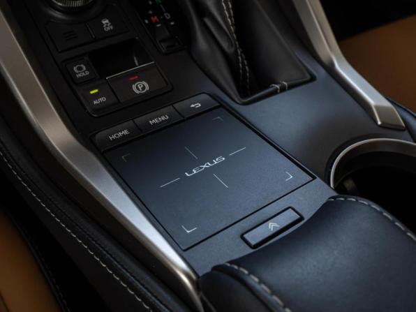 Lexus NX I Рестайлинг с пробегом 2020 года, цена 3 329 000 рублей, 107724 км, внедорожник, Автокод Объявления