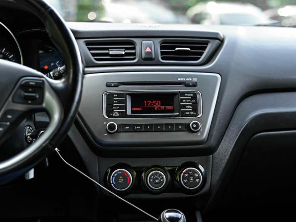 Kia Rio III Рестайлинг с пробегом 2016 года, цена 798 000 рублей, 115903 км, хэтчбек, Автокод Объявления