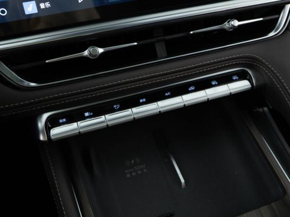 Geely Monjaro I Рестайлинг 2 с пробегом 2025 года, цена 4 182 434 рубля, 11 км, внедорожник, Автокод Объявления