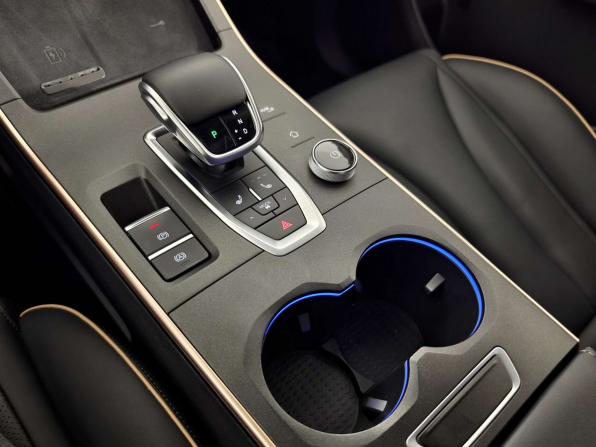 Omoda C5 I Рестайлинг с пробегом 2024 года, цена 2 200 000 рублей, 6922 км, внедорожник, Автокод Объявления