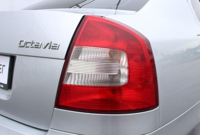 Skoda Octavia II (A5) Рестайлинг с пробегом 2013 года, цена 1 000 000 рублей, 266336 км, лифтбек, Автокод Объявления