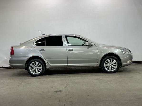 Skoda Octavia II (A5) Рестайлинг с пробегом 2011 года, цена 540 000 рублей, 318746 км, лифтбек, Автокод Объявления