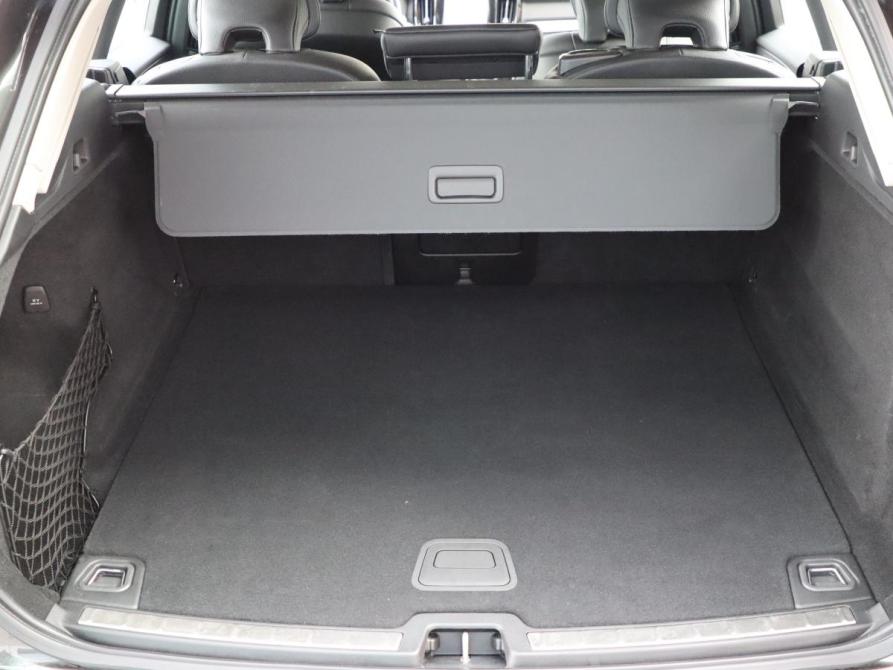 Volvo XC60 II Рестайлинг Санкт-Петербург  - изображение 22