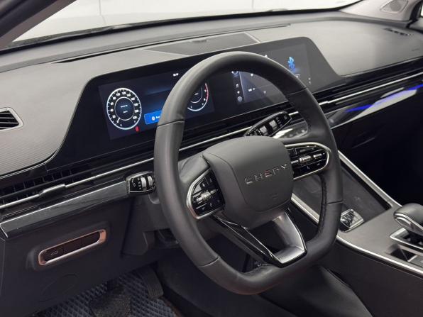 Omoda C5 I с пробегом 2022 года, цена 1 690 000 рублей, 68000 км, внедорожник, Автокод Объявления